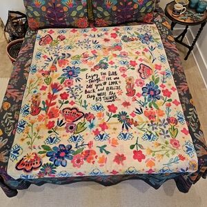 Natural Life Cozy Throw NWT